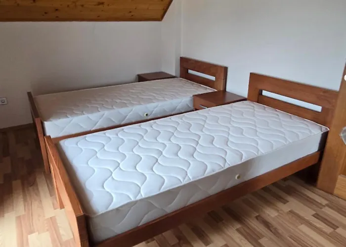 Vikendica Raj U Lohovu Apartment