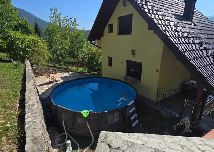 Vikendica Raj U Lohovu Apartment *