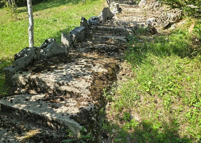 Vikendica Raj U Lohovu